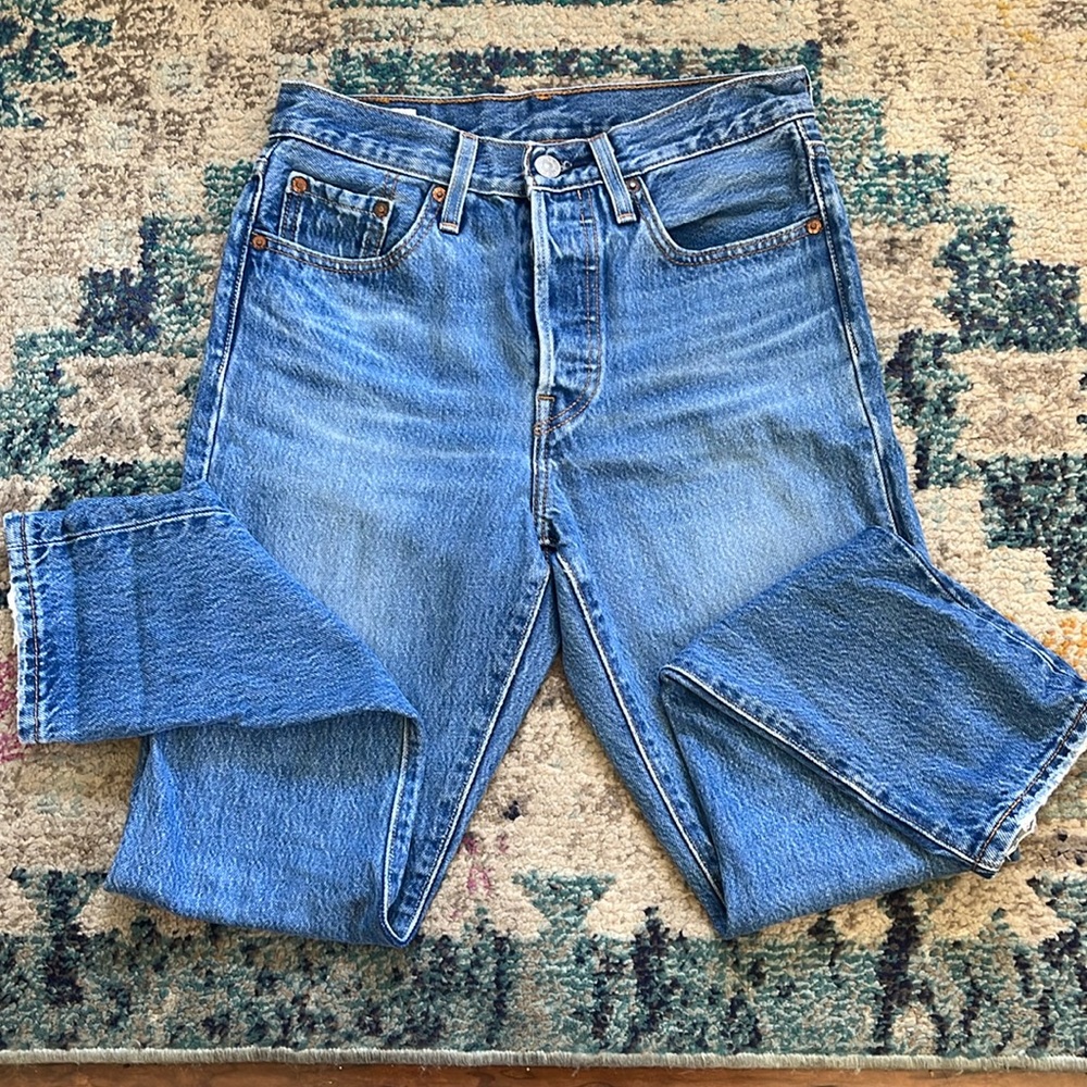 LEVIS 501 W25 L28 skinny fit high rise jeans